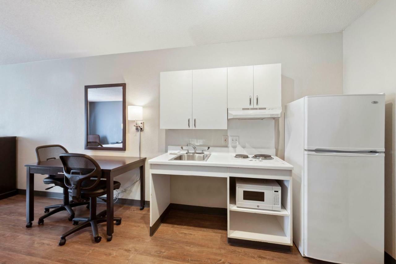 Extended Stay America Suites - Charlotte - University Place Bagian luar foto
